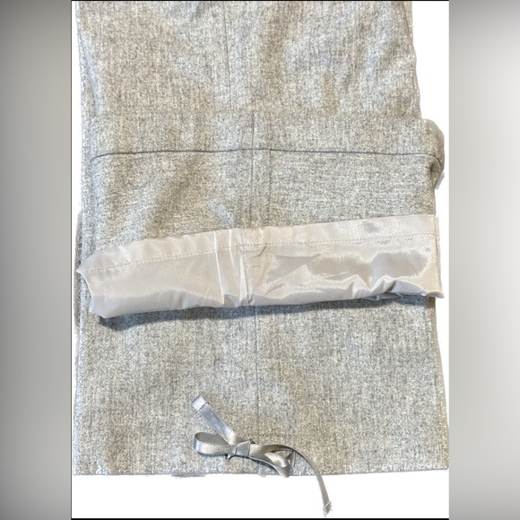 Banana Republic Martin Heather Gray Wool Wide Leg Cargo Capris 8 - Picture 6 of 8